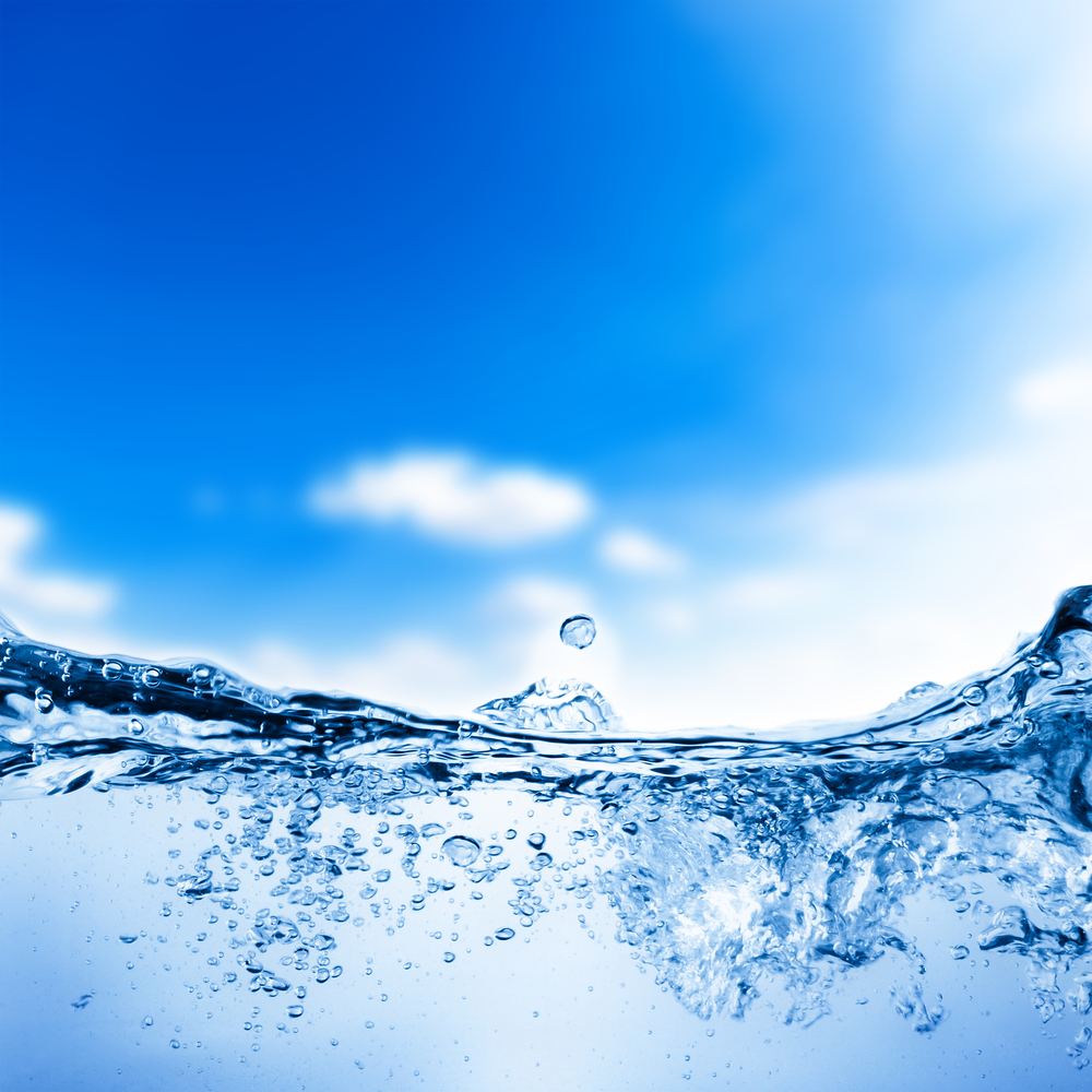 Water,And,Air,Bubbles,Over,Sky,Background